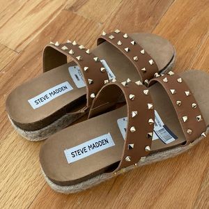 Steve Madden Studded Espadrille/Platform Sandal, Size 6